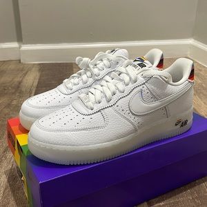 Nike Air Force 1 Be True - brand new - size 8.5